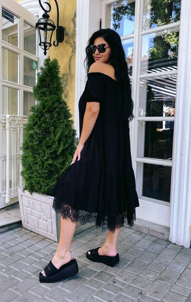 Платье с открытими плечами и кружевом, разлетайка летнее Elena фото